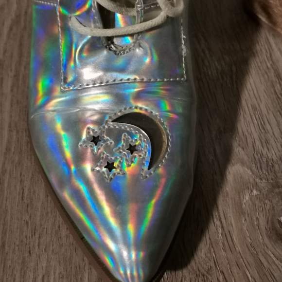 YRU Aura Booties - Picture 3 of 3